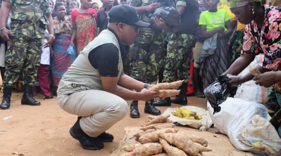 Usi ditches pomp, unveils Malawi Rescue Plan to rural voters