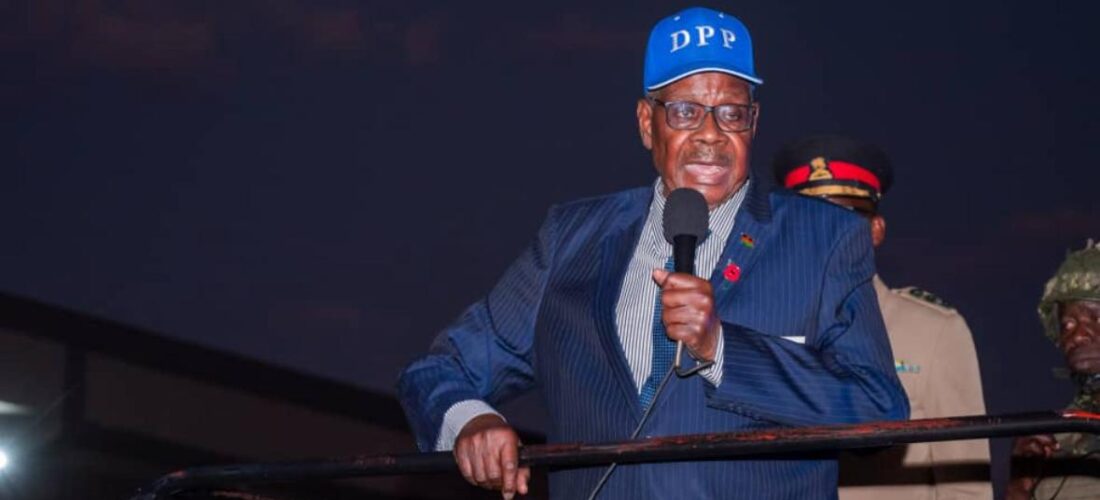 Mutharika lodges at Mtunthama after Kamuzu Palace damage