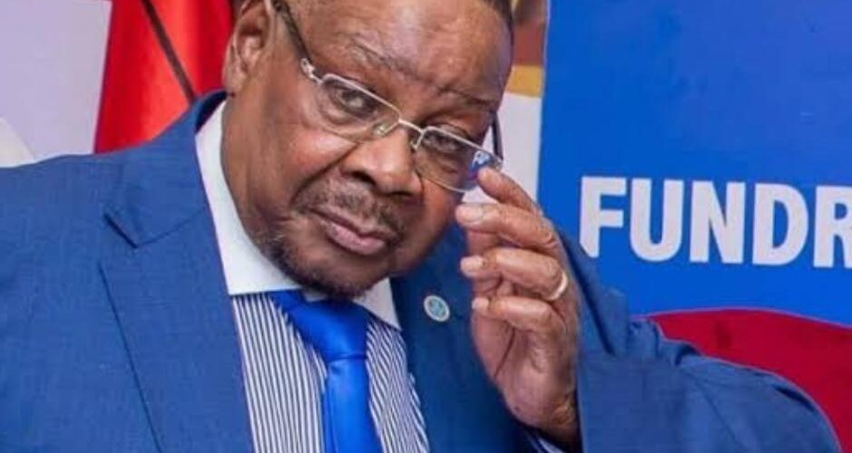 ‘I slept 2 hours’: Mutharika pushes ministers to get to work